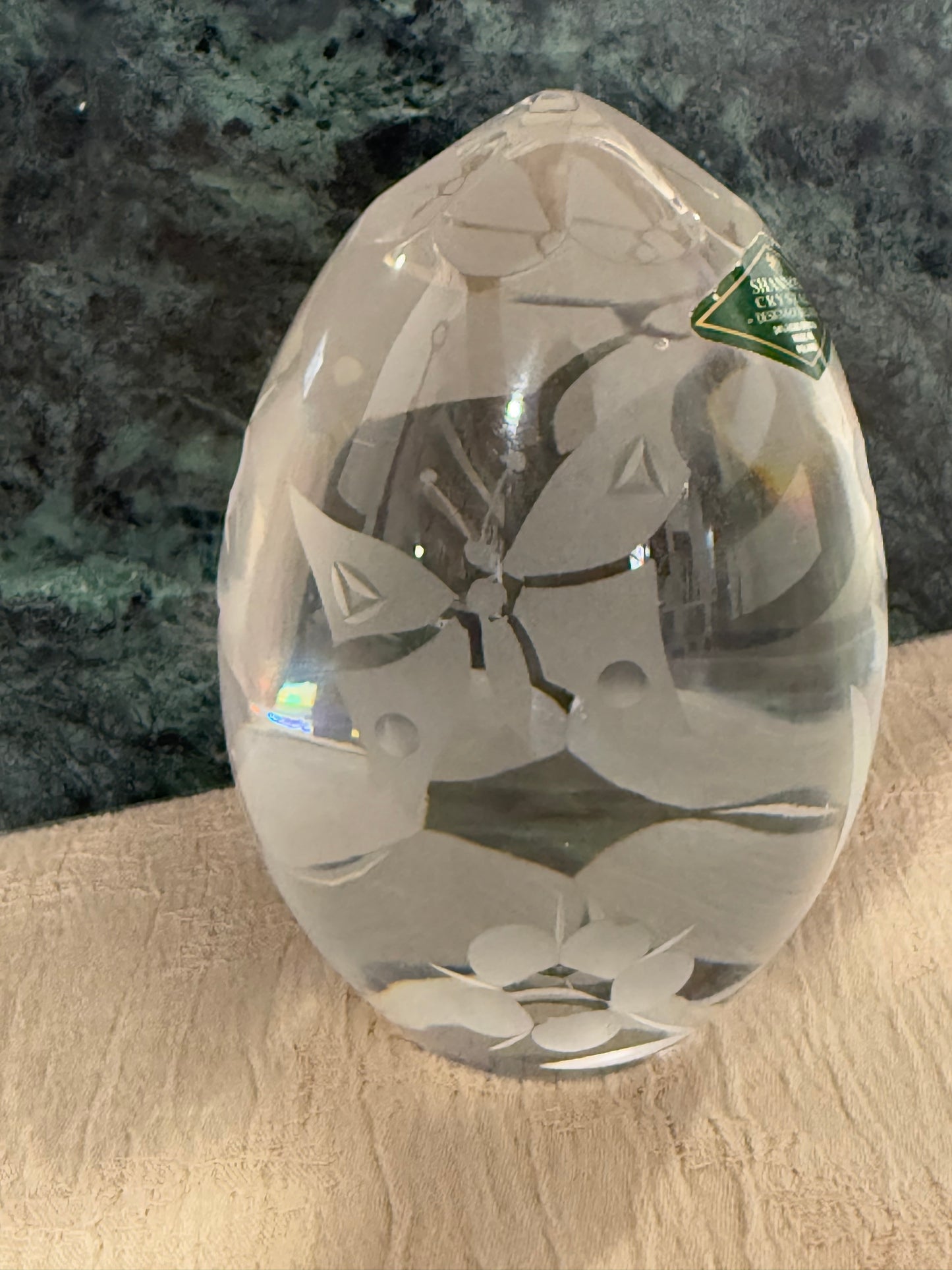 🦋 Shannon Crystal Butterfly Engraved Lead Crystal Sculpture

A Timeless Symbol of Transformation, Beauty, and Legacy
