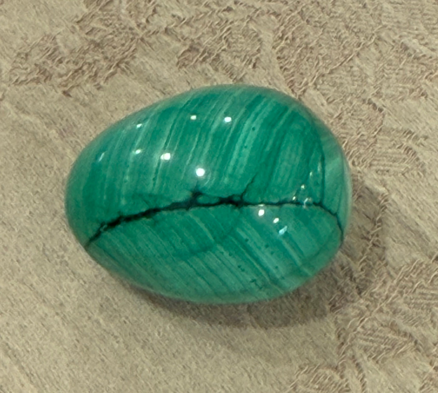 🥚 Natural Malachite Egg – Transformation & Protection Crystal – Banded Green Stone